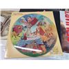 Image 9 : Bundle of small and large records - colored Disney art vinyl records