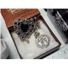 Image 4 : Assorted costume jewelry - in boxes
