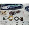 Image 3 : Bag of assorted costume jewelry