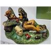 Image 4 : 2 Collectible figurines - Avon figurine & "Lazy Life" nature craft figurine