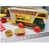 Image 2 : Vintage, Fisher price camper playset - in original box, damaged box