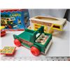 Image 5 : Vintage, Fisher price camper playset - in original box, damaged box