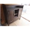 Image 1 : beautiful hutch 52T x 48 L x 18 D