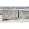 Image 4 : 3 white wicker baskets