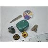 Image 3 : Decorative items - Porcelain makeup mirror, figurine, crystal stones, etc.