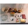 lot of jewelry, gold note, cups, vase, décor misc.