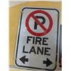 Image 3 : Fire lane and parking only sign