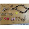 Image 2 : Lot of clip on earrings and some jewelry