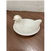 Image 2 : Milk glass, hen on the nest - vintage - 4.5"