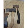 Image 3 : 2 hatchets and 2 axe heads