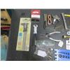 Image 2 : Assorted tools, measuring guides, etc