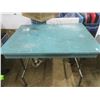 Image 2 : Folding table on castors 43x32x37H