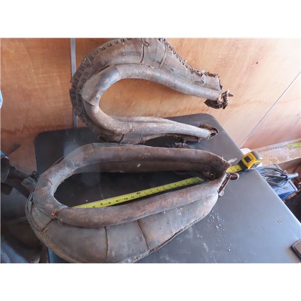pair of 24" heavy horse collars