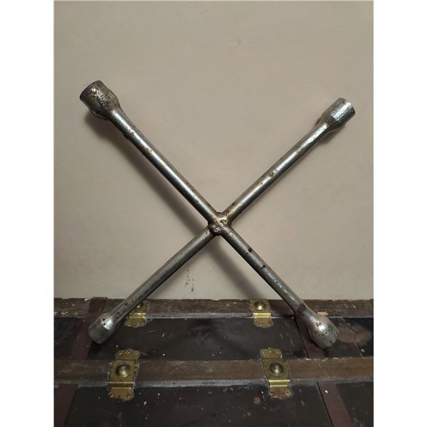 4 way tire iron/lug wrench - 1", 1-1/8", 1-1/4", and 1-1/2"
