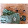 Image 1 : welding gloves and torch lighters