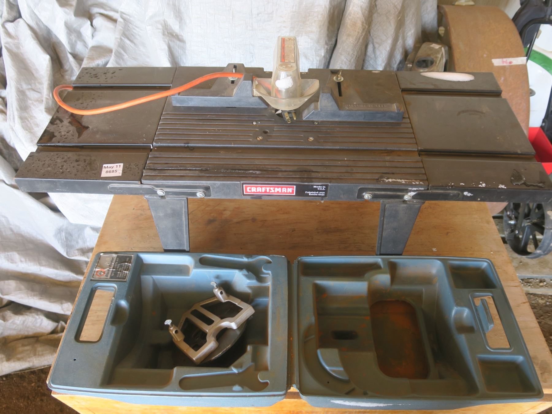 Craftsman router table with Black & Decker router with case - Schmalz ...