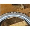 Image 4 : Kenda Cruiser 110/70-16 K671F-002 tire