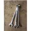 Image 1 : 3 large wrenches - 1-1/2", 1-5/8", 1-11/16"