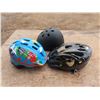 Image 3 : 3 bicycle helmets