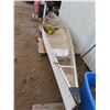 Image 2 : 17' ft Clipper canoe - c/w life jackets and paddles (missing one thwart)