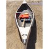 Image 5 : 11ft Sportspal canoe w/paddles and life jackets