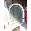Image 2 : 46.5x59" tall domed window