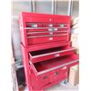 Image 3 : stand up stackable tool box on wheels great shape