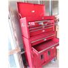 Image 7 : stand up stackable tool box on wheels great shape