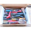 Image 1 : large assorted lot of screwdrivers