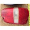 Image 2 : ford f-150 tail light and dust shield cover