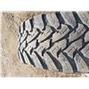 Image 4 : Toyo open country 35x12.5xR17 one tire lots of tread