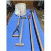 Image 1 : shovel garden claw and hoe