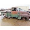 Image 2 : 1955/56 chevrolet 3100 truck for parts or restoration