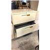 Image 2 : BEIGE 3 DRAWER LATERAL FILE CABINET