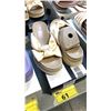 Image 2 : 2 NATURALIZER SIZE 8 1/2 WOMEN'S SANDALS