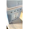 Image 3 : SMEG 2-SLICE TOASTER AND KETTLE