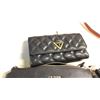 Image 2 : 6 GUESS BLACK PURSES INCLUDING CROSSBODY, MINI AND CLUTCH BAG