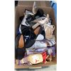 Image 2 : BOX OF ASSORTED SHOES MIXED SIZE INCLUDING CLARKS, STEVE MADDEN WITH COSMETIC ISSUES