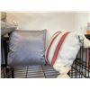 Image 2 : 10 THROW PILLOWS, SOME CONDITION ISSUES