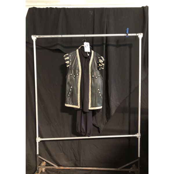 BLACK MENS PIRATE COSTUME, DAILY RENTAL $75.00