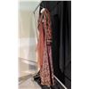 Image 2 : RED 1500'S STYLE DRESS COSTUME, WITH GOLD EMBELLISHMENTS AND FAKE PEARL DETAILS, DAILY RENTAL