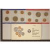 Image 1 : 1992 US MINT SET (UNC) P/D (WITH ENVELOPE)