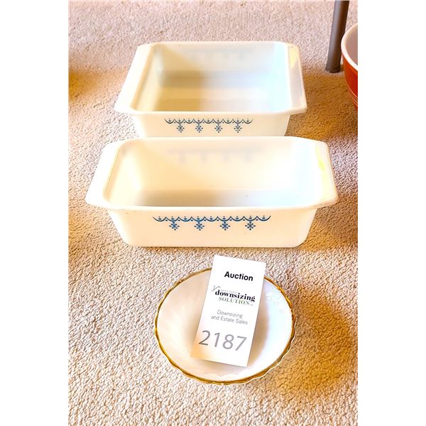 Vintage Pyrex Snoeflake Garland A