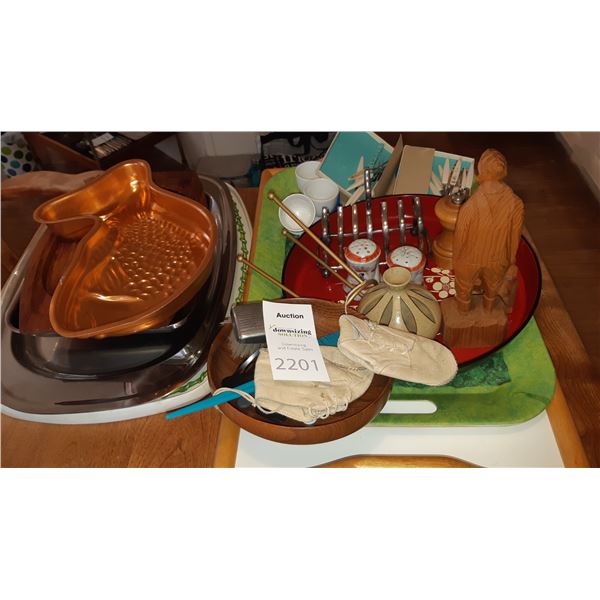 Wood tray, and more B