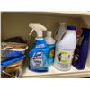 Image 3 : Cleaning products B