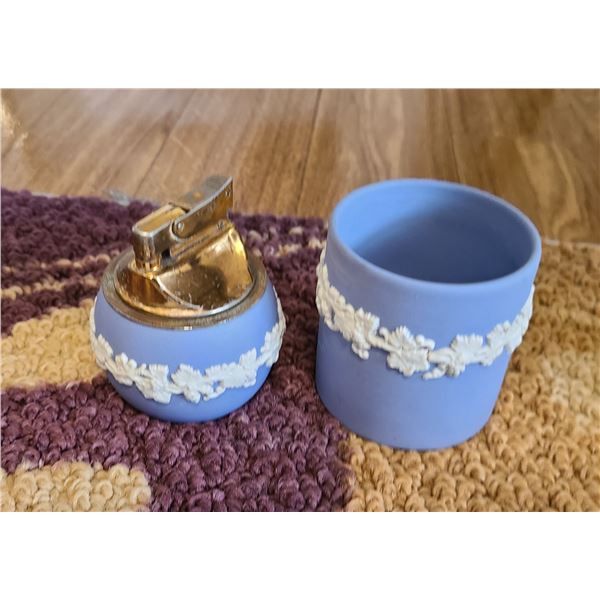 Wedgwood Lighter & Holder A