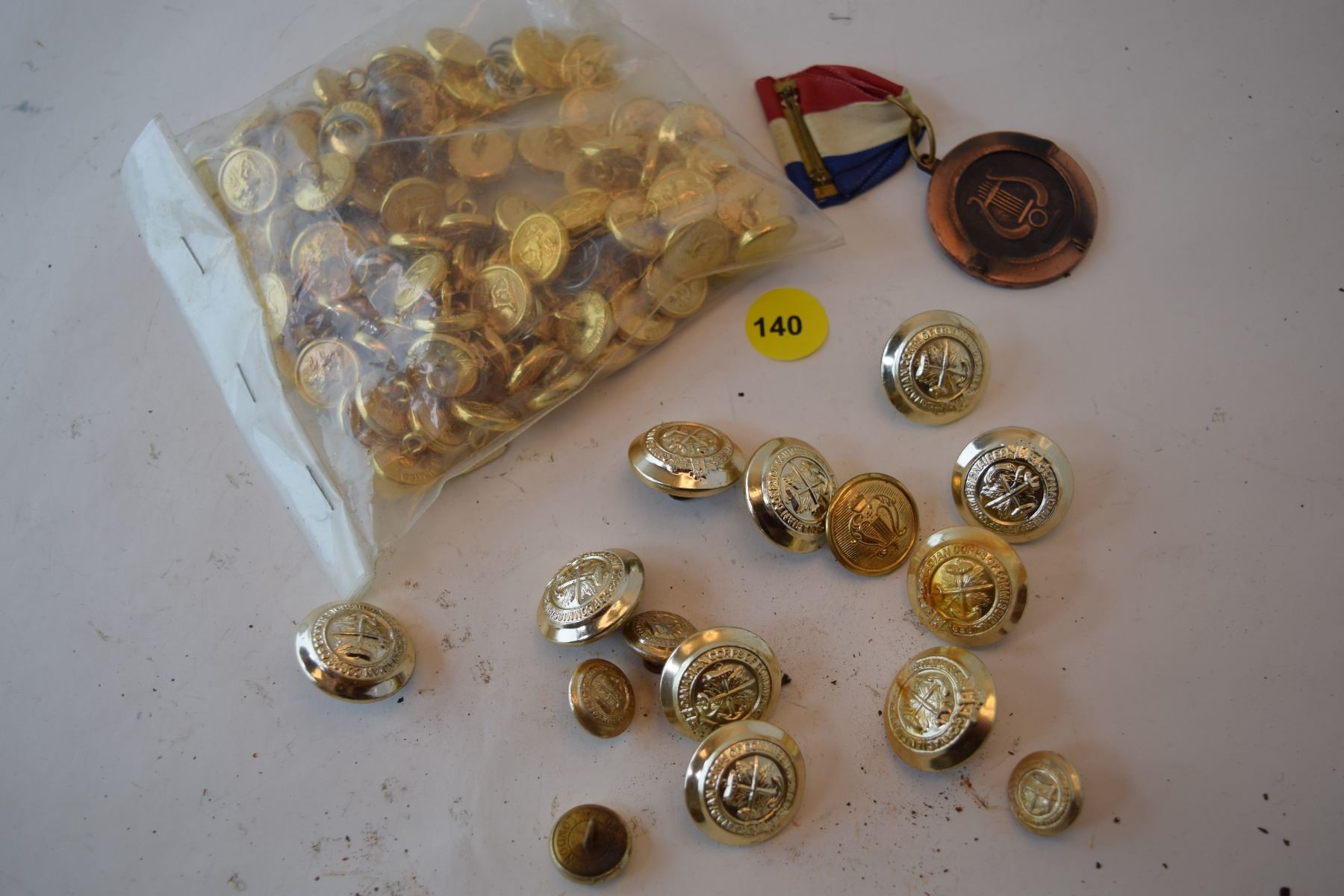 Brass button lot - Schmalz Auctions