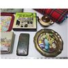 Image 3 : Vintage items - Tins, serving trays, flower picture, etc.