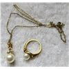 Image 9 : Lot of costume jewellery - Rhinestone, Pearls, earrings and necklaces