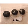 Image 1 : 3 vintage pto knobs